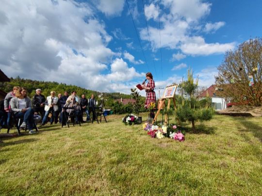 Pohřební průvodci: Pohřební obřad v zahradě: sázení stromu
