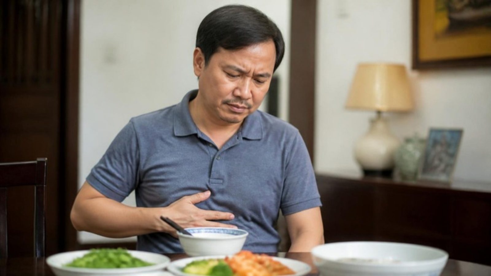 Suy nhược cơ thể do bệnh dạ dày: Vì sao ăn kém kéo dài khiến người mệt?