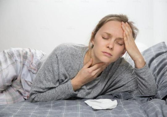 Cách điều trị vướng cổ họng nhưng không đau