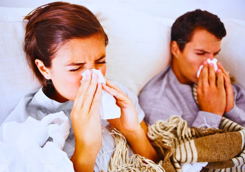 Đau Rát Cổ Họng Kéo Dài Nên Làm Gì?