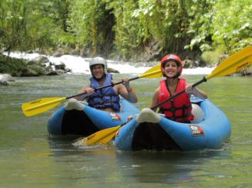 Kayakers | How to get to Arenal Volcano