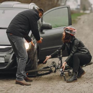 Wypadek na motorze lub rowerze w Anglii - odszkodowanie