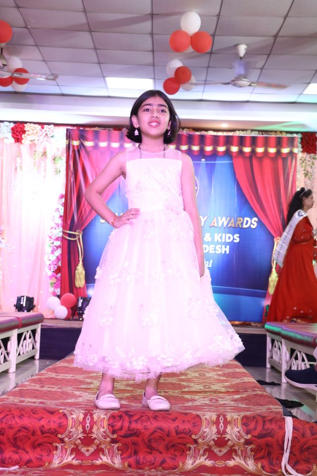 star kids fashion show