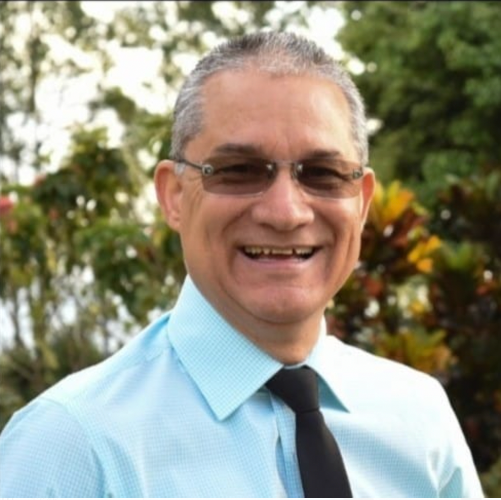 Walter Murillo - Acuarium - Piscinas & Spas