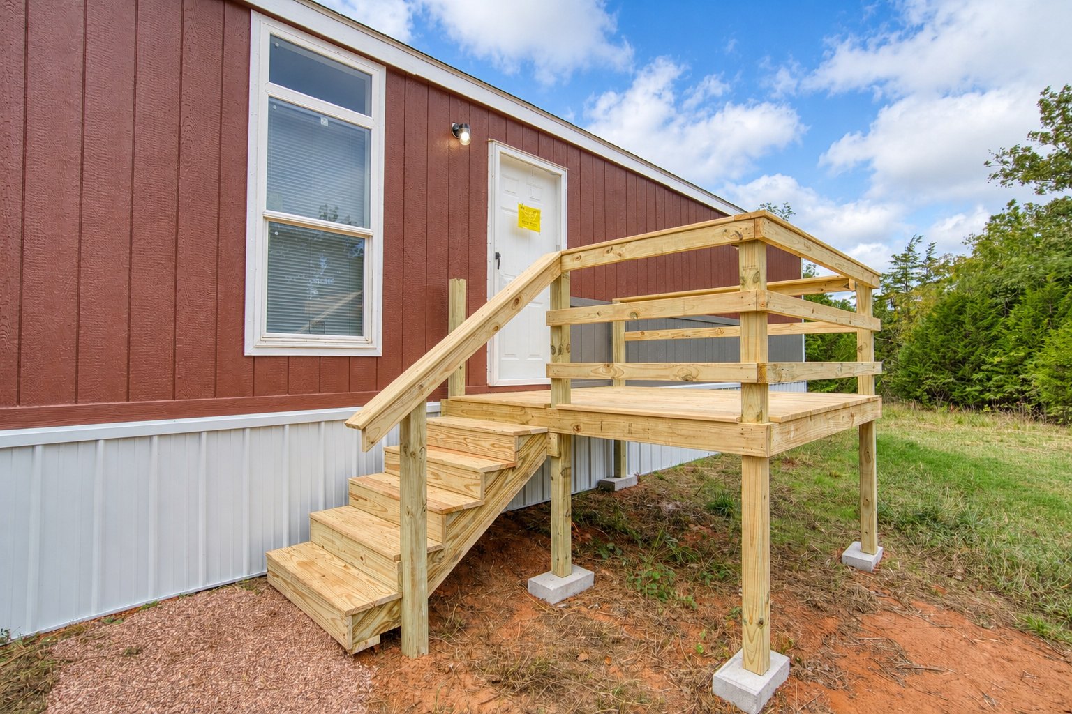 Front Deck and Entry Stairs - 332707 E Caprock Dr, Wellston OK
