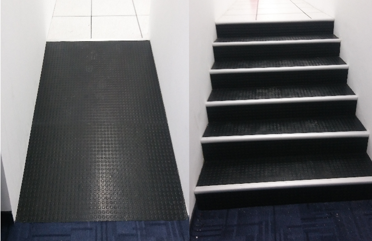 Netline Steel ramp & Steps with non-slip black rubber studded mat finish.