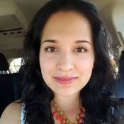 Alyssa A, Academic and Executive Function Coach at Coaching Academics, smiling against a white background