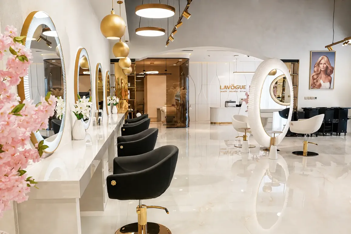 Professional hair styling at LAVŌGUE