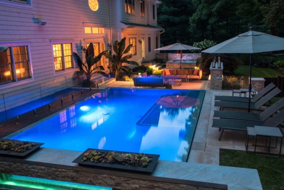 clean pool