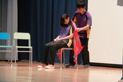 即使是中學生，用心演出，一樣可以感動人心