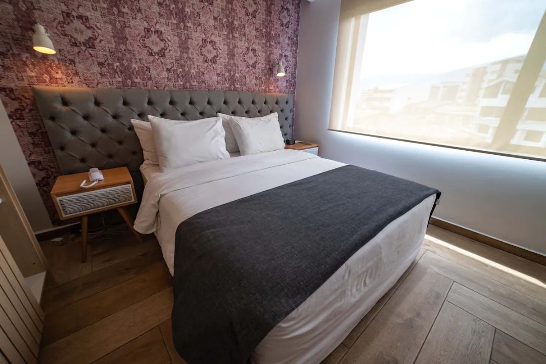 HABITACIÓN 8